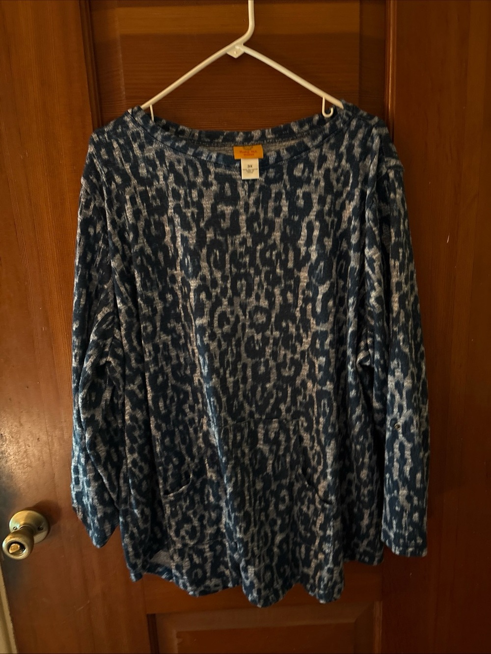 Ruby Rd. Blue Leopard Print Long Sleeve Pullover